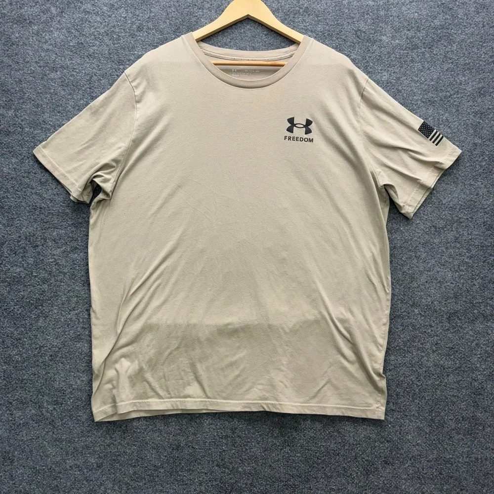 Under Armour T-Shirt Men's Size‎ 3XL Tan Short Sleeve Loose Fit Flag Tee